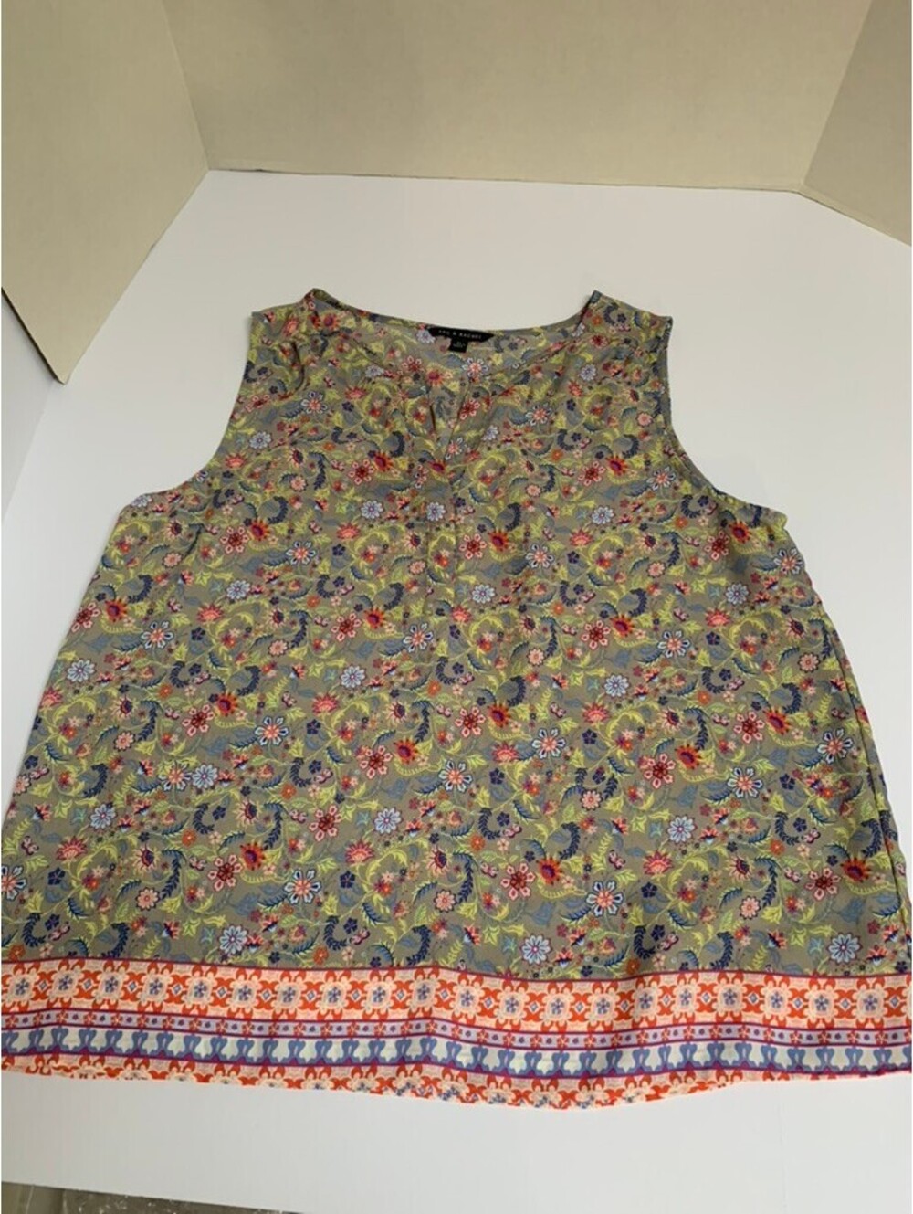 Zac and Rachel Ditsy Floral Print Sleeveless Top Size XL